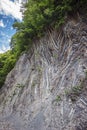 The bizarre geometry of the Caucasus Mountains