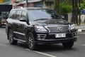 Lexus LX 570 J200 V8