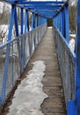 Blue bridge for pedestrians in winter pont bleu pour piÃÂ©tons en hiver