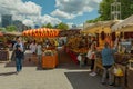 Bockenheim markt, a weekly farmers market on the Bockenheimer Warte with fruit and vegetable stalls, Frankfurt am Main, Germany