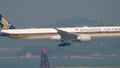 Boeing 777 Singapore Airlines landing