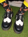 Boots wingtip brogues black white gangster 20s socks poop style