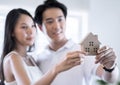 They bought a new home to fulfill their married life, Focusing on a simulated wooden house.