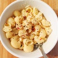 Bowl of macaroni and cheese Royalty Free Stock Photo