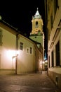 Bratislava ulica v noci