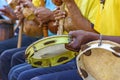 Brazilec hudební nástroj tamburína a ostatní 