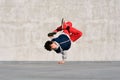 Breakdancer