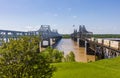 Bridges crossing the Mississippi River in Vicksburg, MS