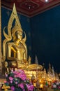 Buddha image staute