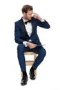 Business man pointing his finger to head looking smart Royalty Free Stock Photo