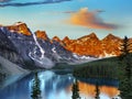 Canadian Rockies and Lake, Banff NP, Sunrise Scenery