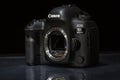 Canon EOS 5D Mark IV profesional DSLR photo camera