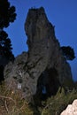 Capri - Sperone roccioso dell`Arco Naturale di sera