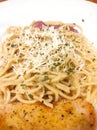 Carbonara sphagetty with garlic bread and cheese