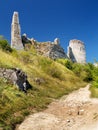 Ruiny steny Čachtického hradu