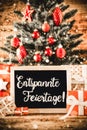 Vertical Tree, Gifts, Calligraphy Entspannte Feiertage Means Merry Christmas
