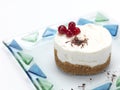 Cheese cake with cranberries and choco flakes