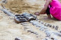 Children are learning history dinosaur, Excavating dinosaur fossils simulation