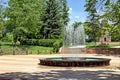 Circular garden fountain