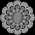 Circular pattern with flowers from lace