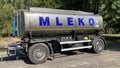 cistern transporting milk (mleko)