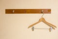 Clothing hanger