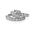 Cluster stack of diamond wedding engagment rings