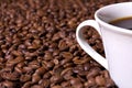 Granos de café a café taza 