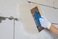 The concept of leveling walls using a trowel
