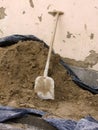 Concrete shovel