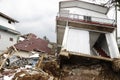 the condition of the house collapsed due to the earthquake