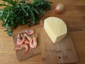 Cooking dandelion shrimp cheese rolls