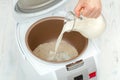 Cooking rice porridge in multicooker