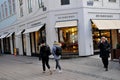 SHOPPER PAS BY BRITISH BURBERRY STORE IN COPENHAGEN