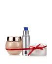 Cosmetic set with gift tie