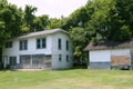 Country houses in Texas with trees