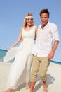 Couple At Beautiful Beach Wedding Royalty Free Stock Photo