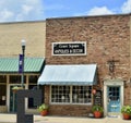 Court Square Antiques and Decor Shop, Covington, TN