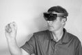 Creating virtual reality with smart glasses
