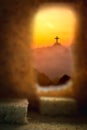 Cross crucified with cave or tunnel It is the tomb where his lifeless body is placed. The concept of the resurrection of Jesus in