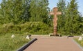 The cross at the end of the memory alley on the Nevsky Pyatachka, a bridgehead occupied by Soviet troops from 1941 to 1943.