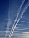 Crossing contrails