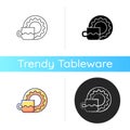 Cup and saucer set icon