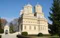 Architecture in Romania: Curtea de Arges White Mon