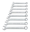 Cut-out wrenches horizontally placed from biggest to smallest