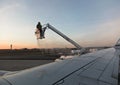 De-Icing an Airplane