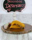 Delicioso desayuno con empanadas colombianas breakfast