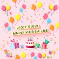 Joyeux anniversaire en lettres de Scrabble avec gÃ¢teau, bougies et ballons sur fond rose pastel Royalty Free Stock Photo