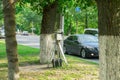 The device for measuring the speed of the car. The police hid behind a tree.