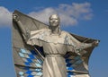 Dignity Statue overlooking the Missouri River